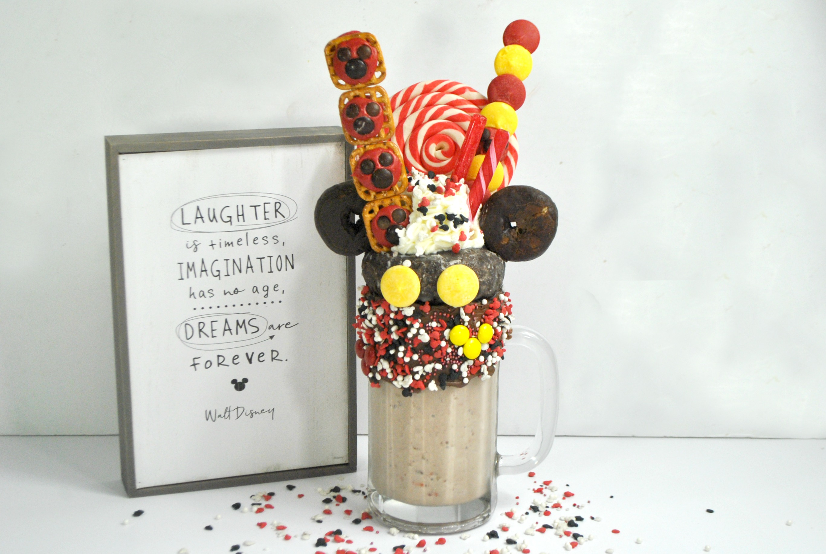 Mickey Mouse Milkshake, Mickey Mouse Milkshake Recipe, Mickey Mouse Freakshake