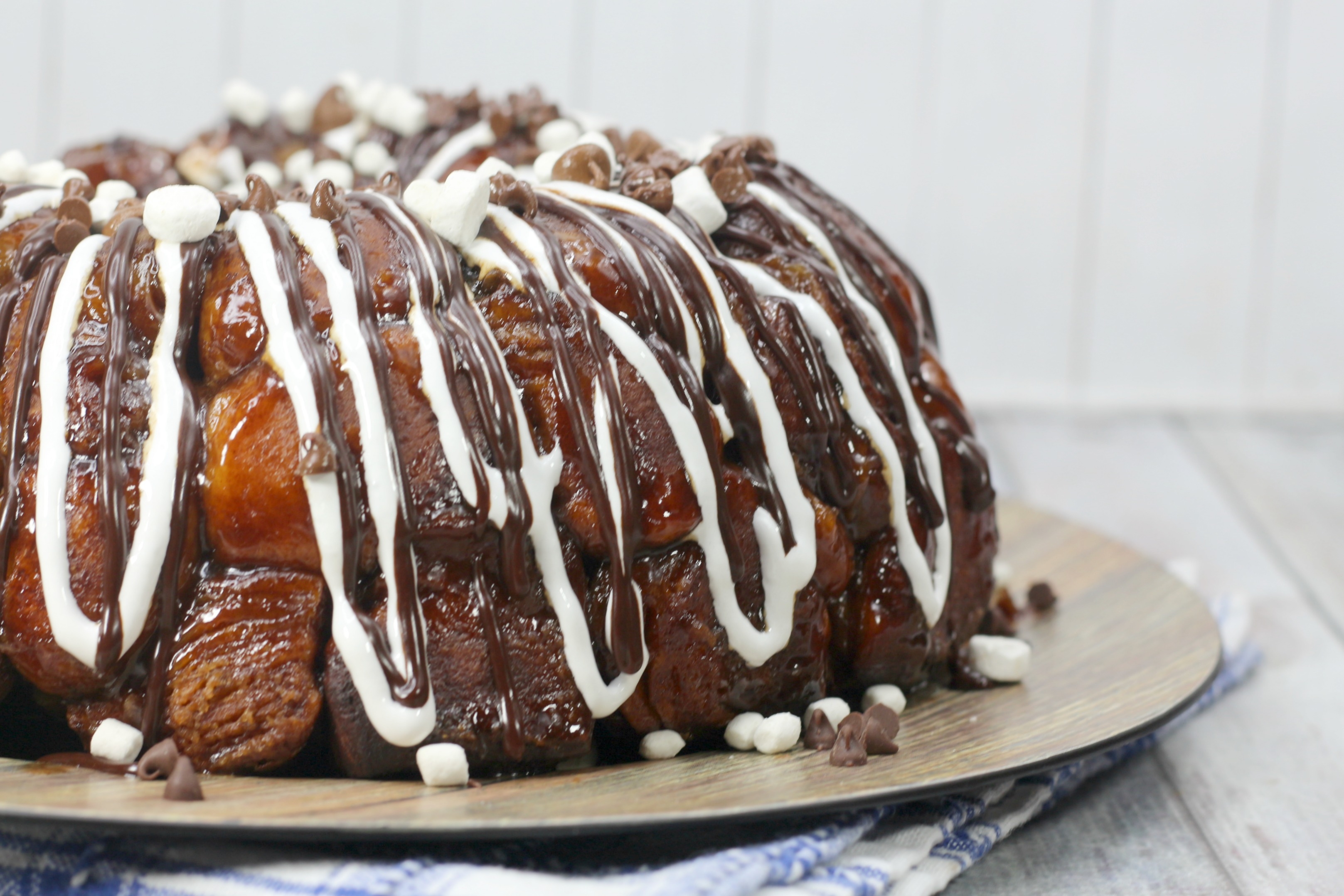 Hot Cocoa Monkey Bread, Easy Monkey Bread Recipe, Tear-apart Monkey Bread, Breakfast, Brunch, Easy Monkey Bread