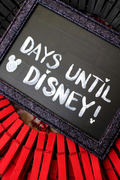 Disney Countdown Craft, Dollar Store Disney Craft, Dollar Store Craft, Disney Countdown Chart Disney Countdown Craft, Dollar Store Disney Craft, Dollar Store Craft, Disney Countdown Chart