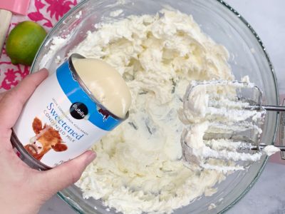 Adding condensed milk, desserts made with condensed milk, dessert dip Adding condensed milk, desserts made with condensed milk, dessert dip