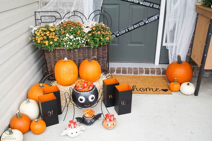Halloween Front Porch Decorating Ideas