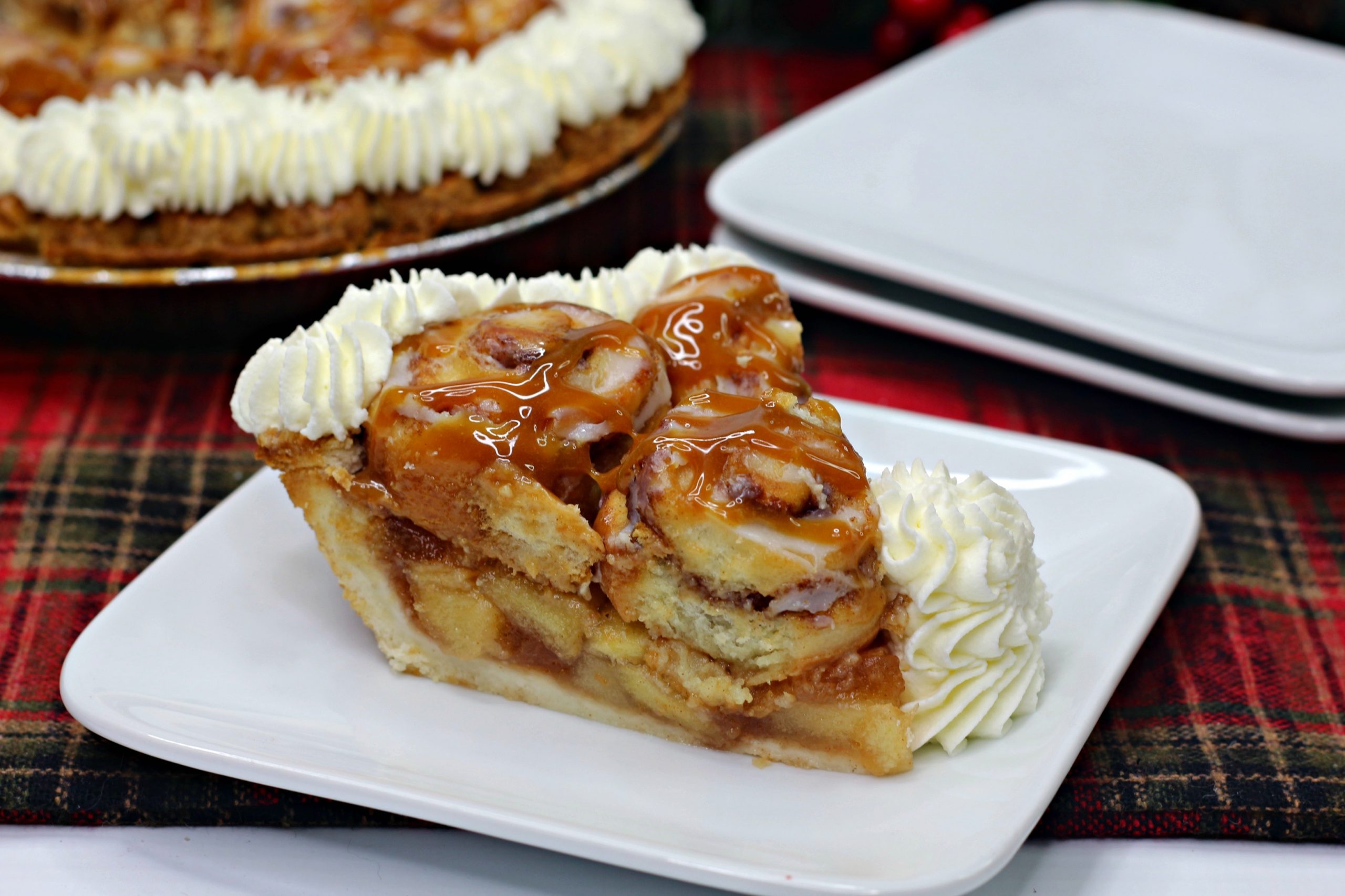 Cinnamon Roll Apple Pie Recipe