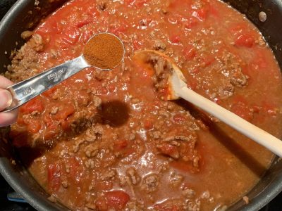 Adding paprika to pasta dish Adding paprika to pasta dish
