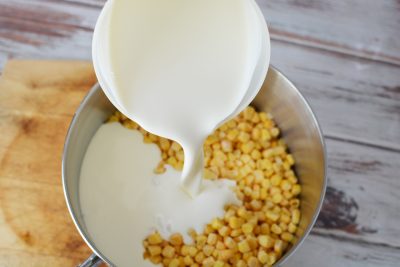 Boiling frozen corn with heavy whipping cream Boiling frozen corn with heavy whipping cream